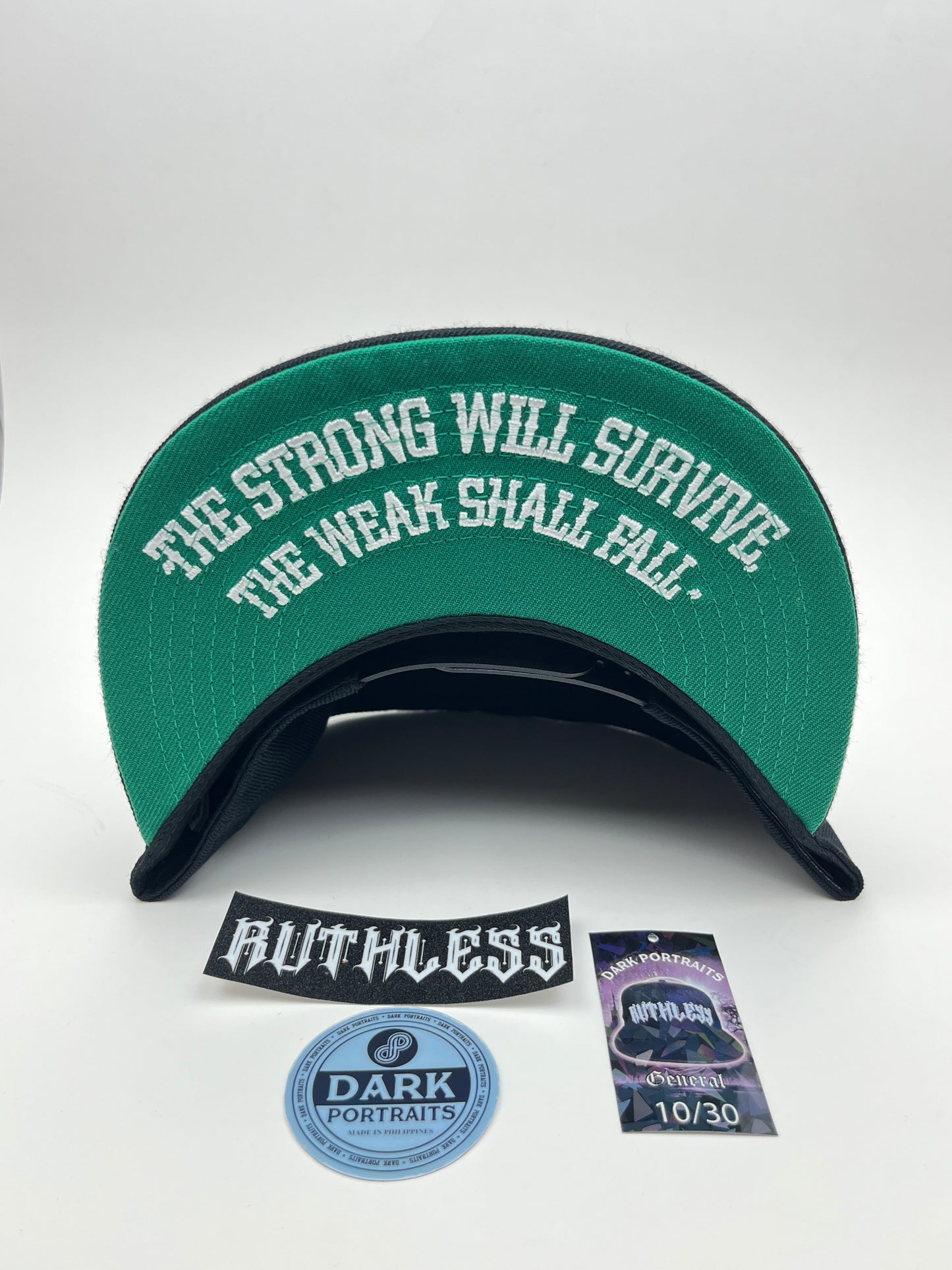 Ruthless (Black/White)