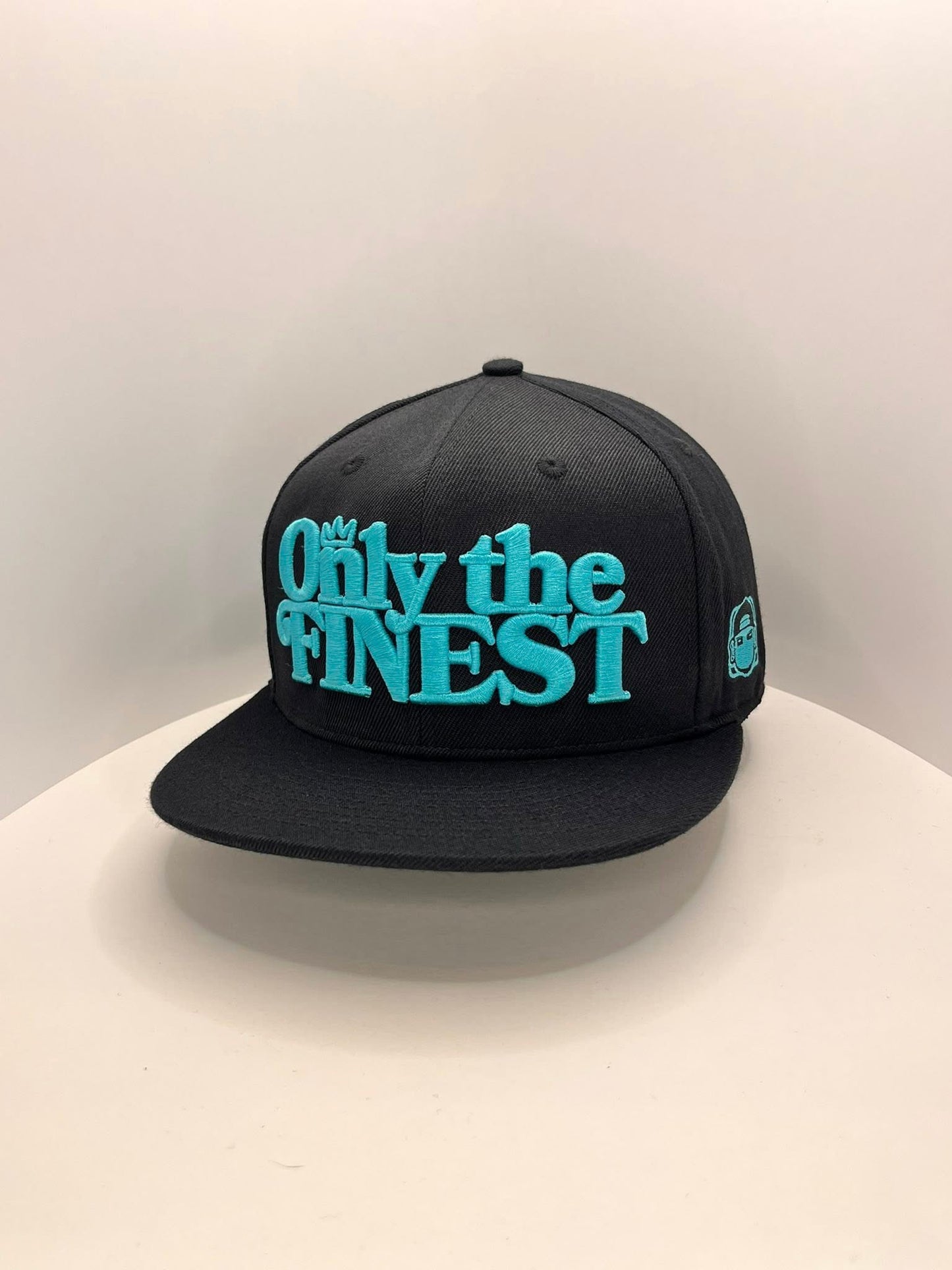 Krown's 200th commemorative cap release (Tiffany)