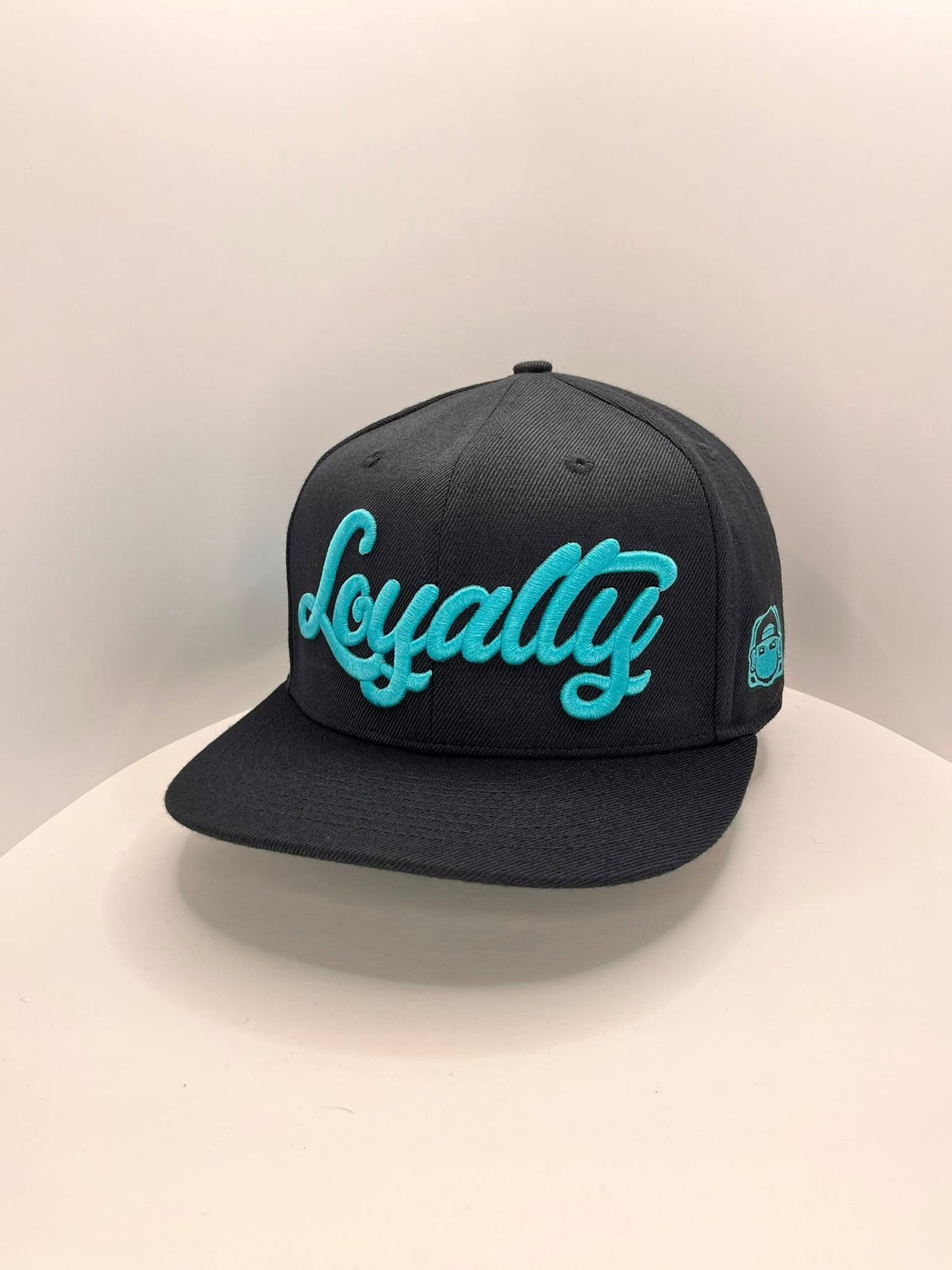Krown's 200th commemorative cap release (Tiffany)