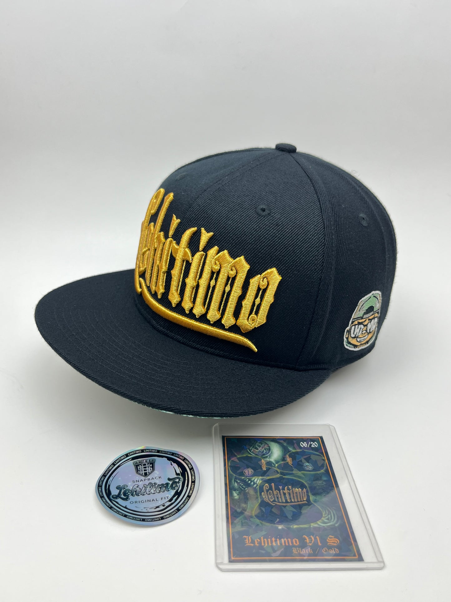 Lehitimo (Black/Gold)