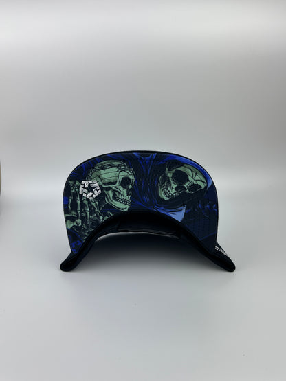 White on Black (Glow in the Dark)