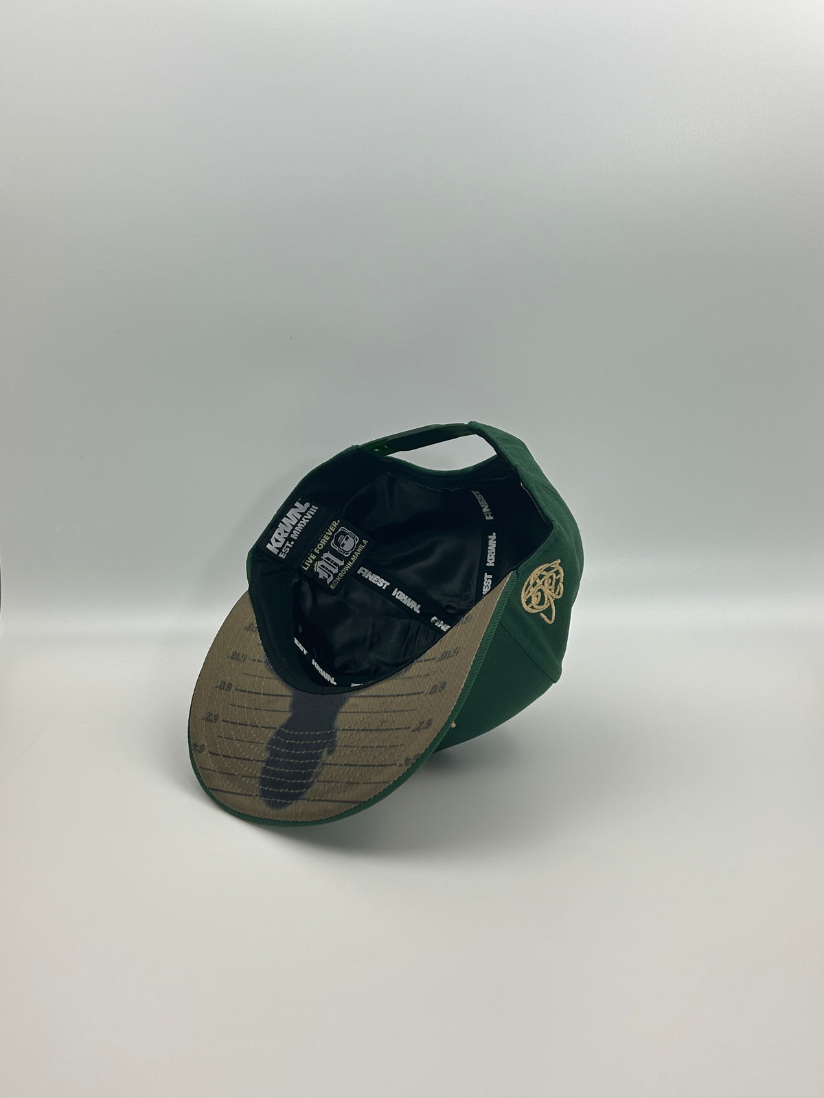 Krown x Loonie Tugmang Preso Green