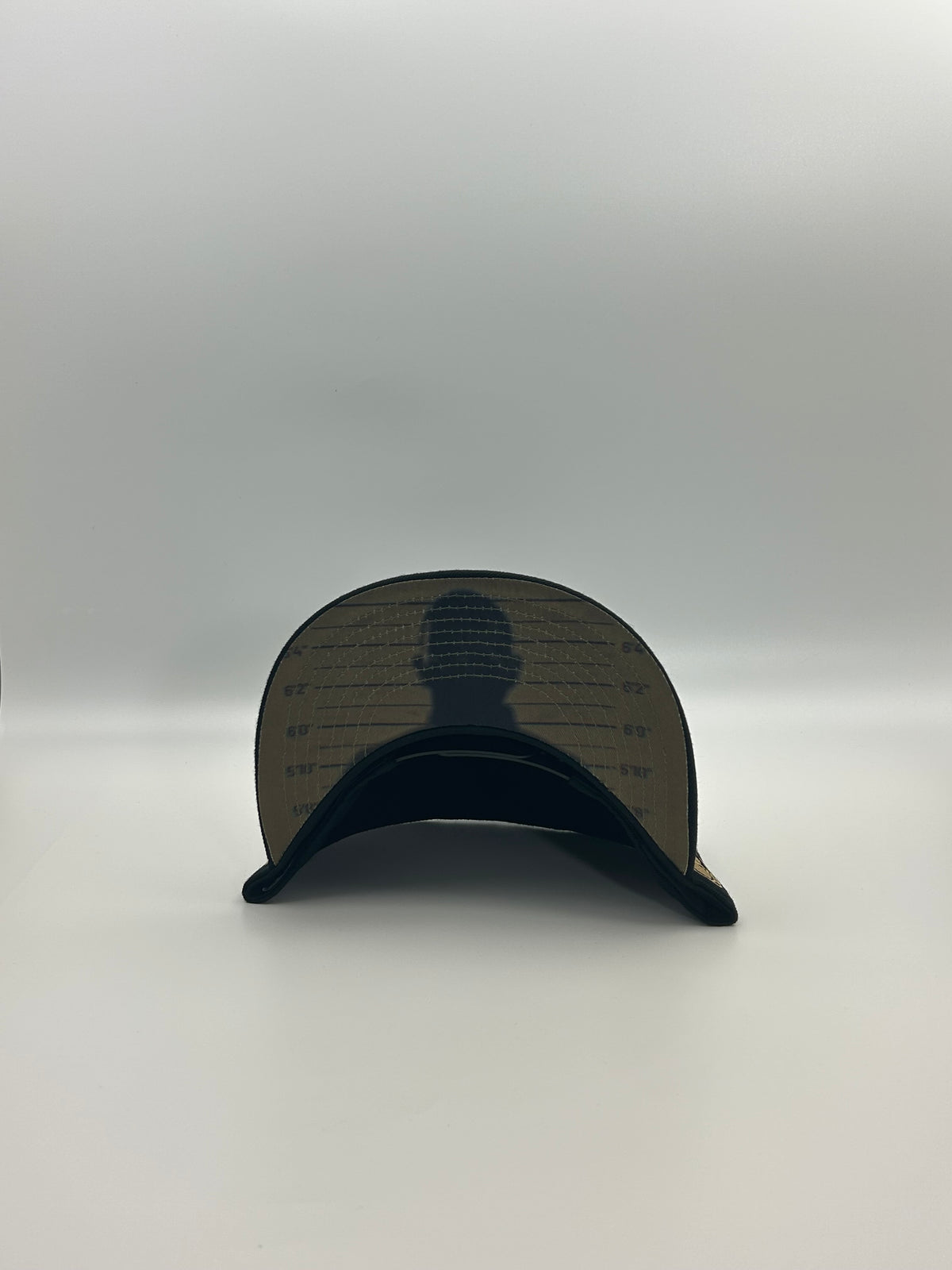 Krown x Loonie Tugmang Preso Black
