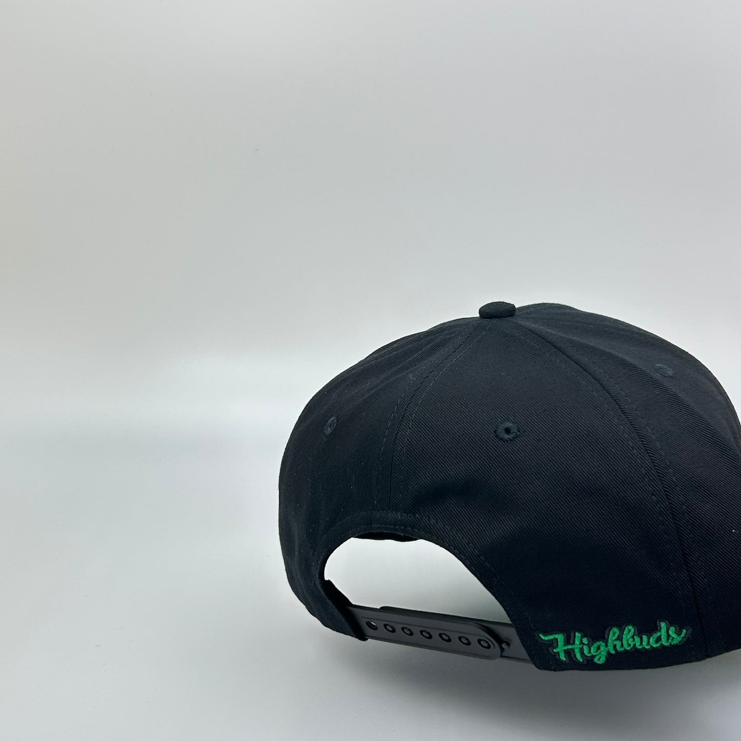 𝐇𝐠𝐡𝐛𝐝𝐬 𝐒𝐦𝐨𝐤𝐢𝐧𝐠 𝐓𝐢𝐠𝐞𝐫