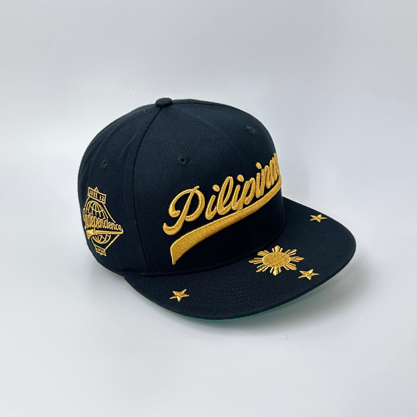 Pilipinas Black / Gold