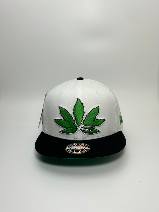 Krown x WBW Wila Leaf White