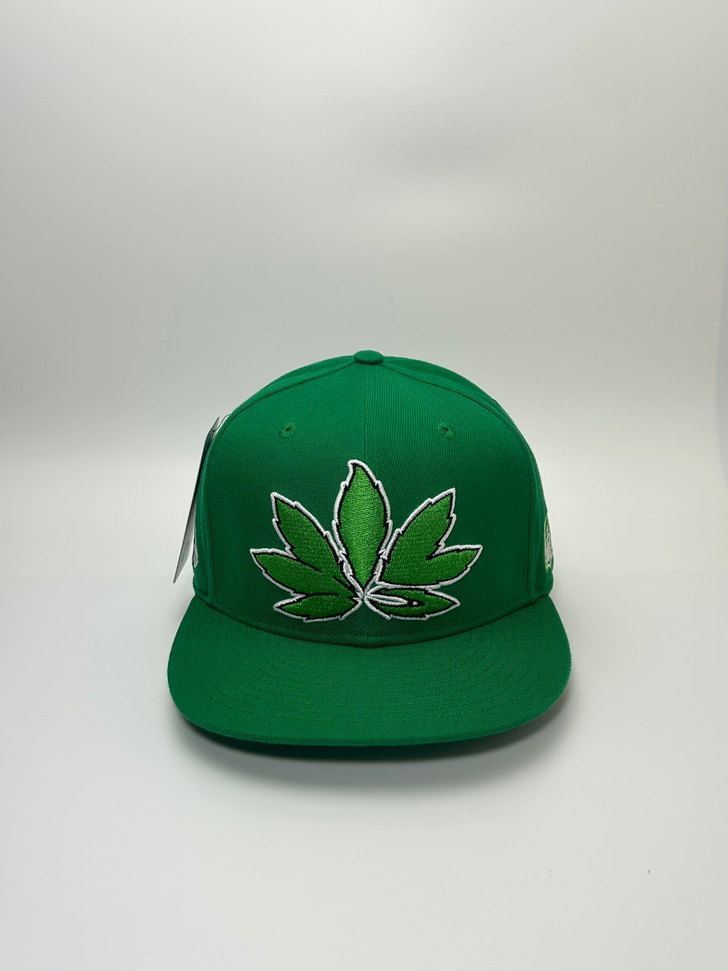 Krown x WBW Wila Leaf Green