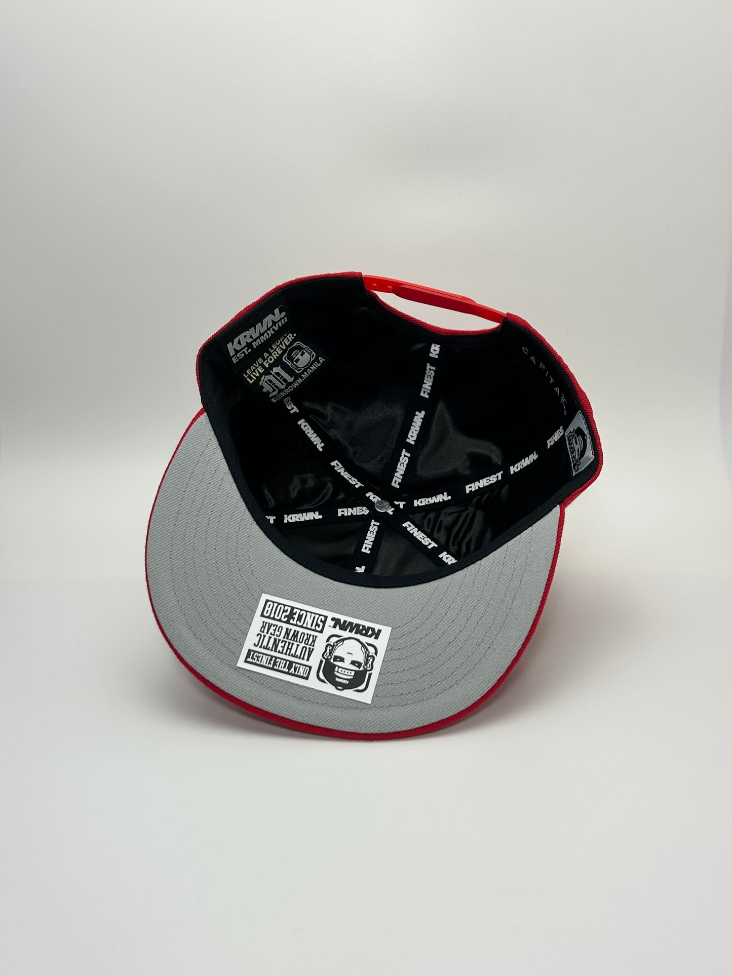 Krown x Loonie "Lirisismo" Red